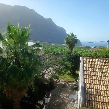 Pensionat In - Casa El Cardon B2 *
